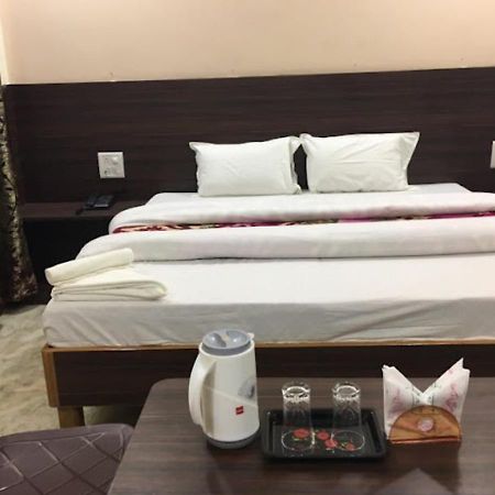 Liberty Guest House Waranasi Zewnętrze zdjęcie