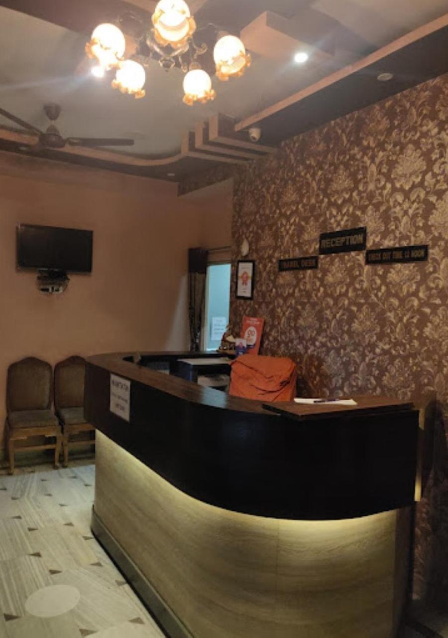Liberty Guest House Waranasi Zewnętrze zdjęcie
