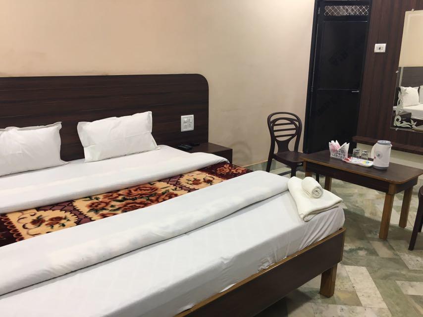 Liberty Guest House Waranasi Zewnętrze zdjęcie